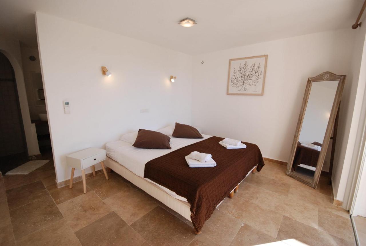 Aloasis Bed & Breakfast Grimaud Luaran gambar